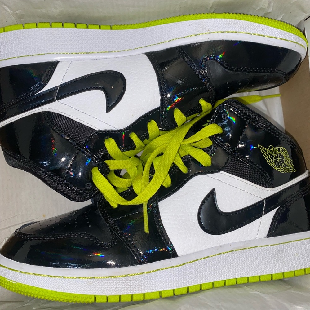 COPY - Air Jordan 1 Mid SE